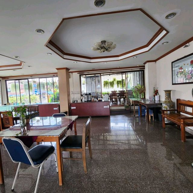 ริทชี่เฮ้าส์ Ritzy House Hote