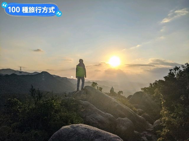內湖親山步道-巨石林立的金面山剪刀石
