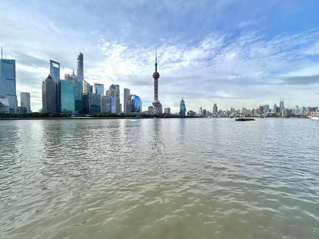 Huangpu River แม่น้ำแลนด์มาร์คของเซี่ยงไฮ้
