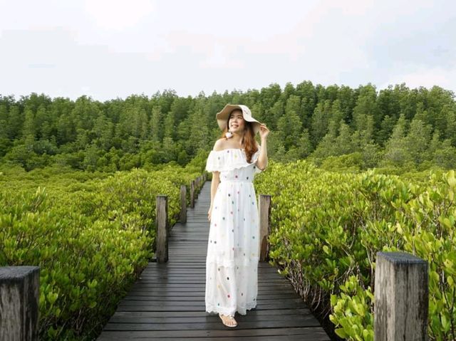 ทุ่งโปรงทอง