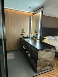 青島曜石 X 酒店