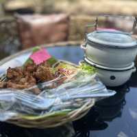 คาเฟ่ ที่เป็นมากกว่าคาเฟ่ เป็นที่ 1 ในใจ