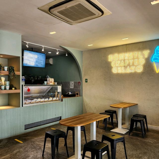 Gelato Frenzy at Denzy