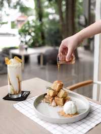 Tanwa The Food Project  คาเฟ่มินิมอลย่านบางบัวทอง