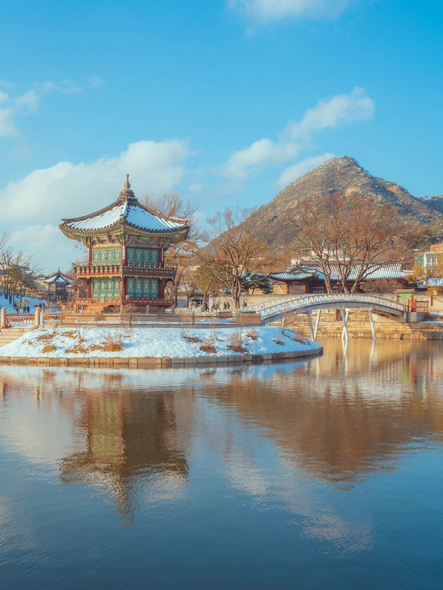 겨울 흰눈이 펑펑내리면 꼭 가야되는 서울 여행지“경복궁”