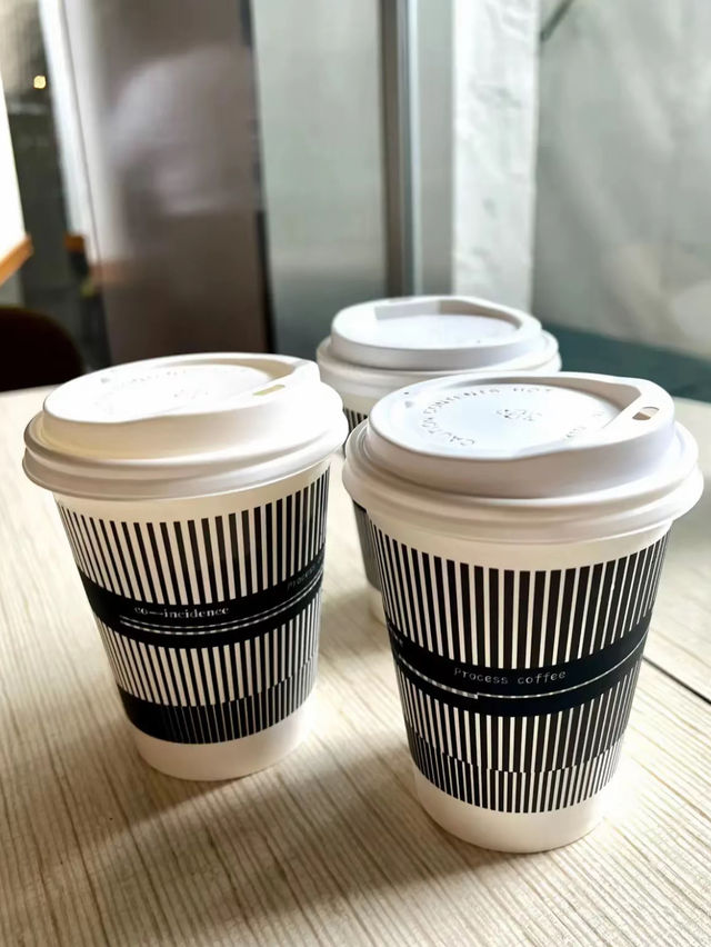 Co-incidence ☕️ | คาเฟ่นั่งพักผ่อนใจกลางสุขุมวิท