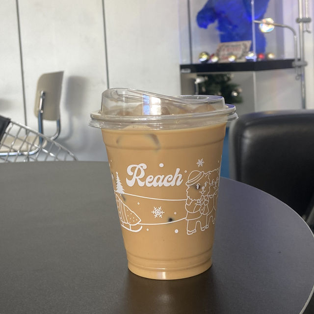 Peach Coffee แวะกินกาแฟ นครสวรรค์ ☕️