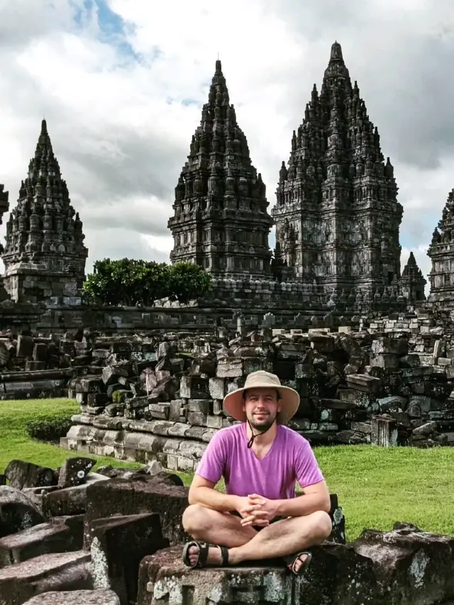 "Prambanan: A Journey to the Heart of Ancient Hinduism and Java's Stunning Architecture!"