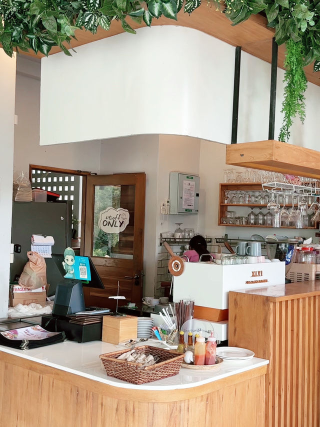 มังครูซ คาเฟ่ ที่คีรีวง สายสมูตตี้ ห้ามพลาด