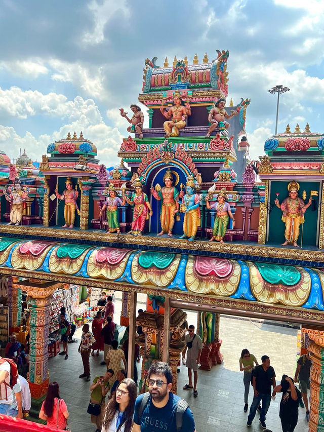 Batu Caves, an instagrammable cave