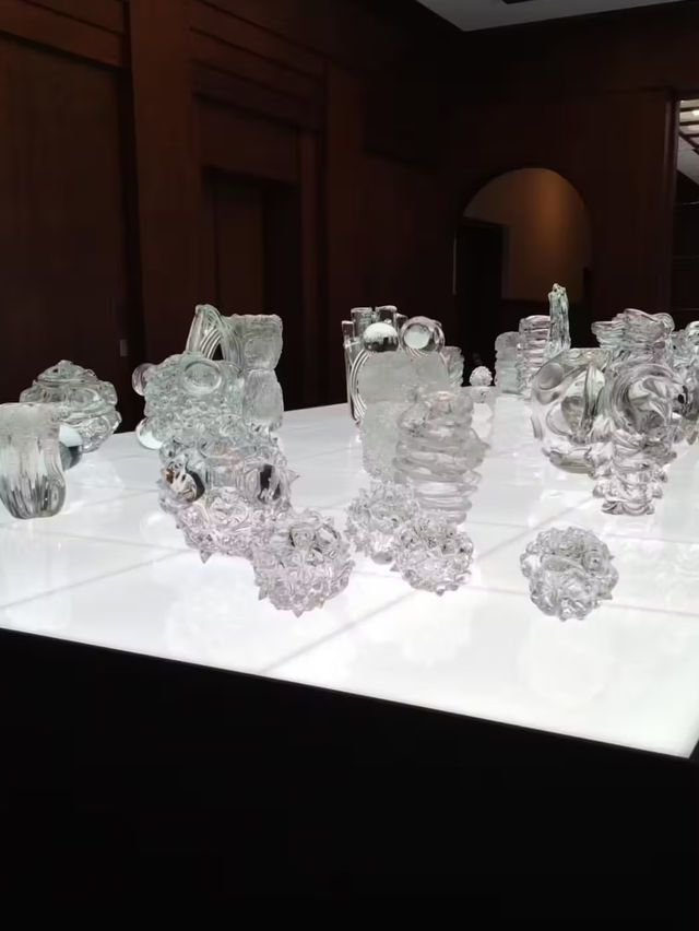 【東京・東京都庭園美術館】そこに光が降りてくる