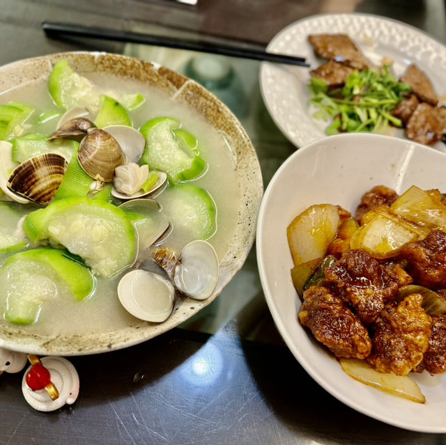 高雄（賣鹽順）正宗台菜.煎豬肝（非吃不可）