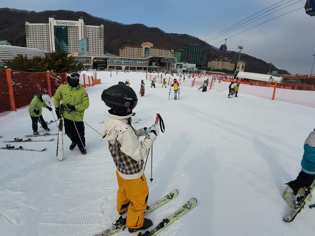 Thrilling Winter Fun at Vivaldi Ski Park, Seoul"