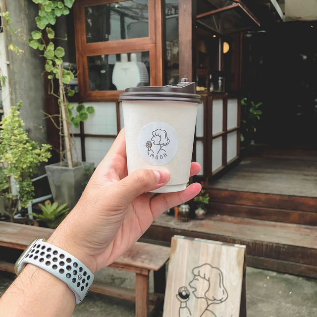 ร้านโดนัทโฮมเมดน่ารักแนวญี่ปุ่น ที่เชียงใหม่ 🥧