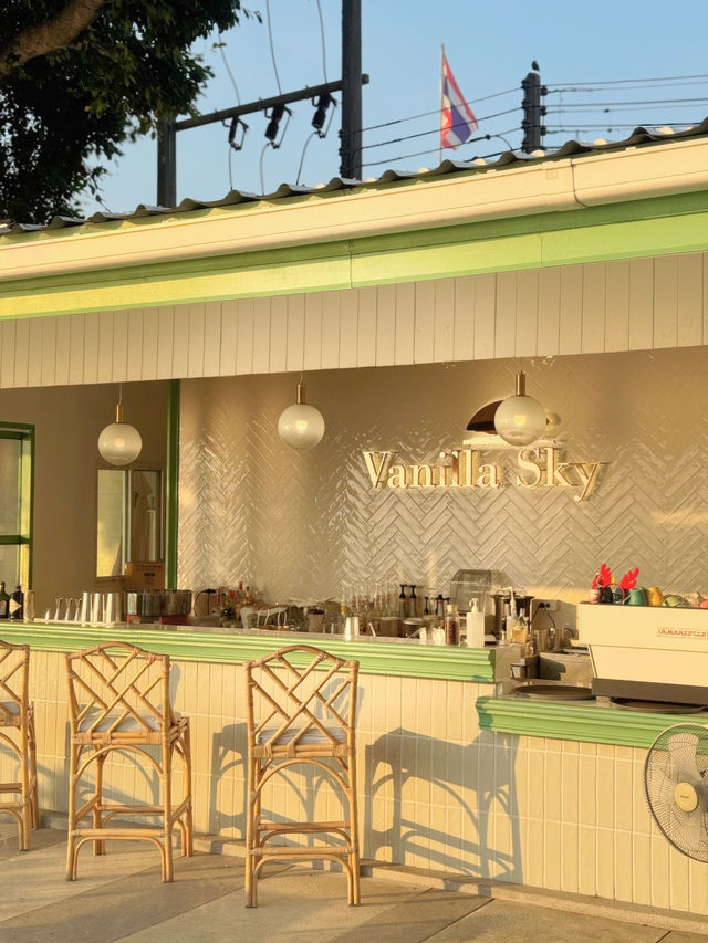 Vanilla sky Bangpha Chonburi