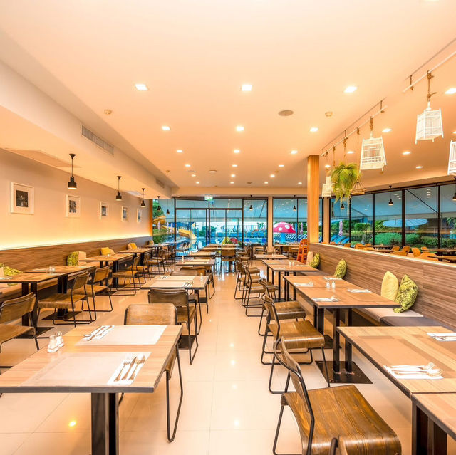 Centara Life Cha-Am Beach Resort Hua Hin เซ็นทารา 