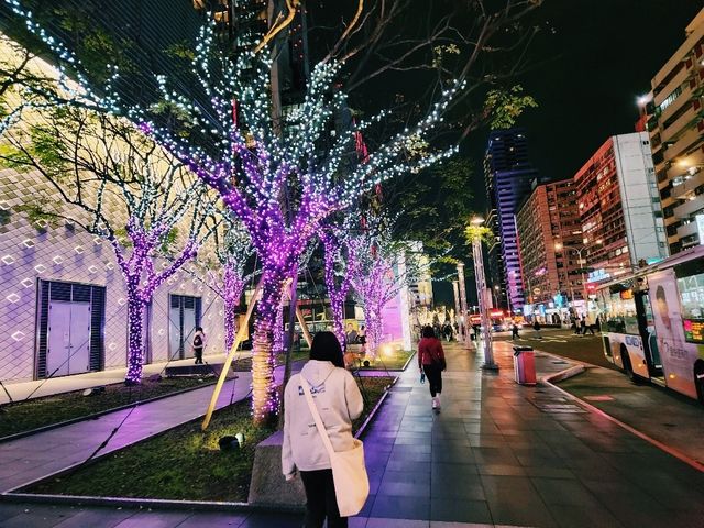 🏢 統一時代百貨——台北東區的購物與美食天堂
