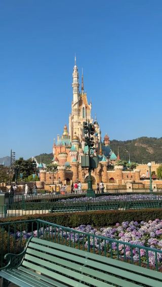 Hong Kong Disneyland 
