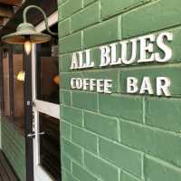 🥤 All Blues Coffee Bar