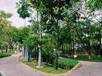 泰國曼谷市中心著名城市綠洲湖泊公園景點：朱拉隆功大學百年世紀公園，歐式園林藝術風格，適合打卡拍照📸親子遊