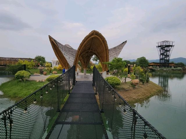 Hatyai is not completed without visiting Seaverse
