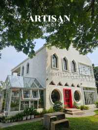 ARTISAN HOUSE 🏡