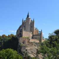 【スペイン】おとぎ話の世界！セゴビアのアルカサル🏰✨