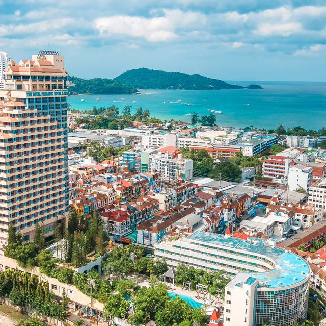 The Royal Paradise Hotel & Spa Patong Phuket เดอะร