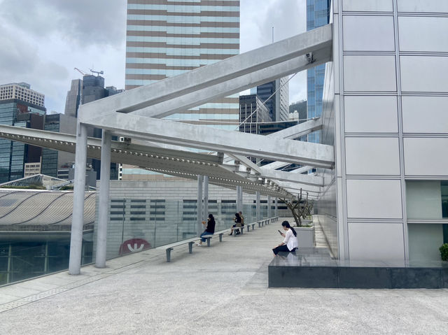 觸摸這座城市的心臟🫀✨中環IFC 商場天台花園✨🌹