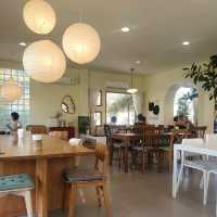 Cafe  saturday คาเฟ่ริมแม่น้ำท่าจีน @ นครปฐม