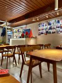 The Canteen of Dreams Where Time Stands Still: Jingxiu Restaurant