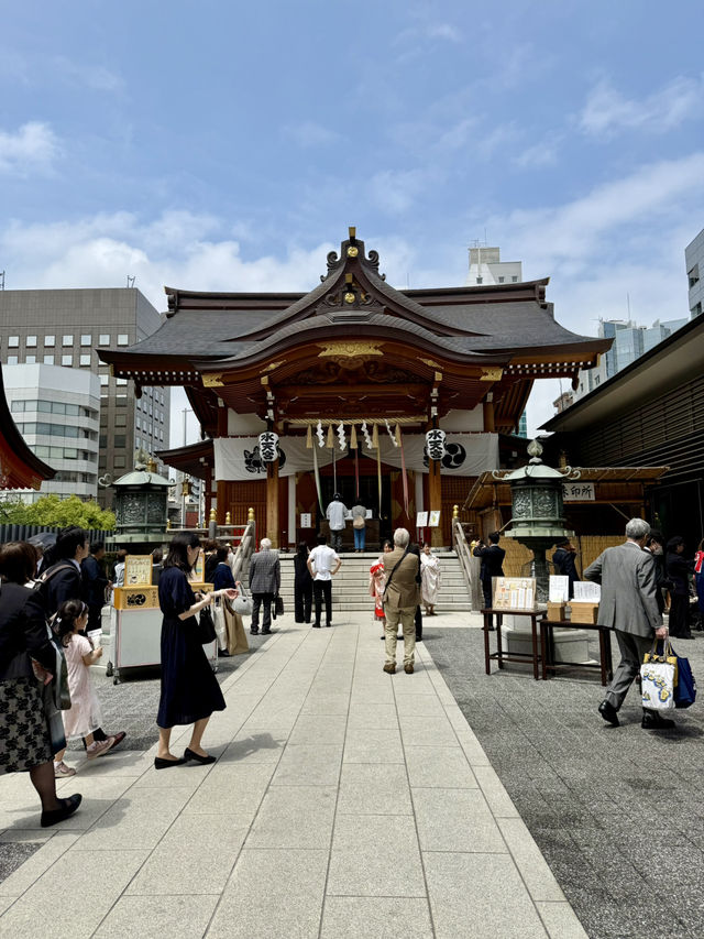 Spring Serenity at Suitengu Shrine