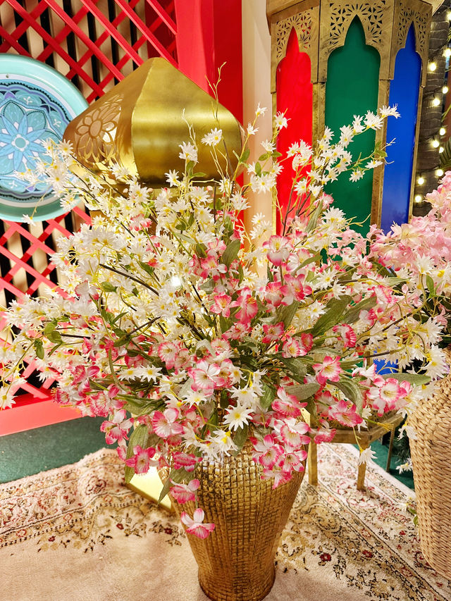 Heritage Blooms Green at TUAH 1895