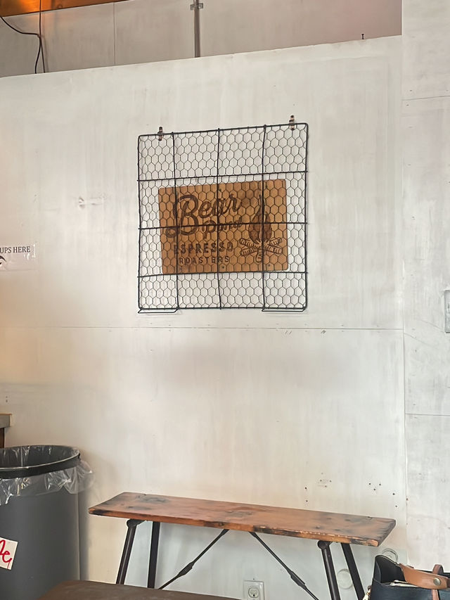 下北沢にあるエスプレッソカフェ"bearpond espresso"☕️