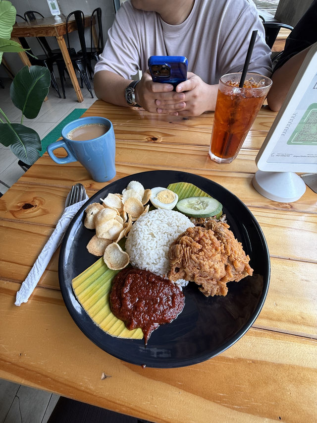 Kafe Back of the House (BOTH): Comfort Malaysian Food With a Modern Touch