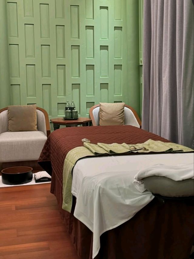 Royal Vibes in the City! – Sukhothai Bangkok Hotel