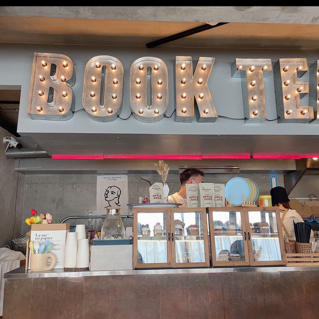 【東京/新宿御苑🇯🇵】映え映えカフェ☕️nuibox
