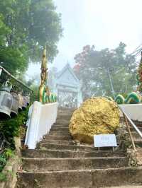 Rise above the clouds at Wat Khao Wong P