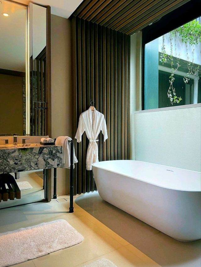 The Ritz-Carlton Langkawi, A Luxurious Family Escape in Nature’s Embrace. 🌊🌴🥥🍺🪴