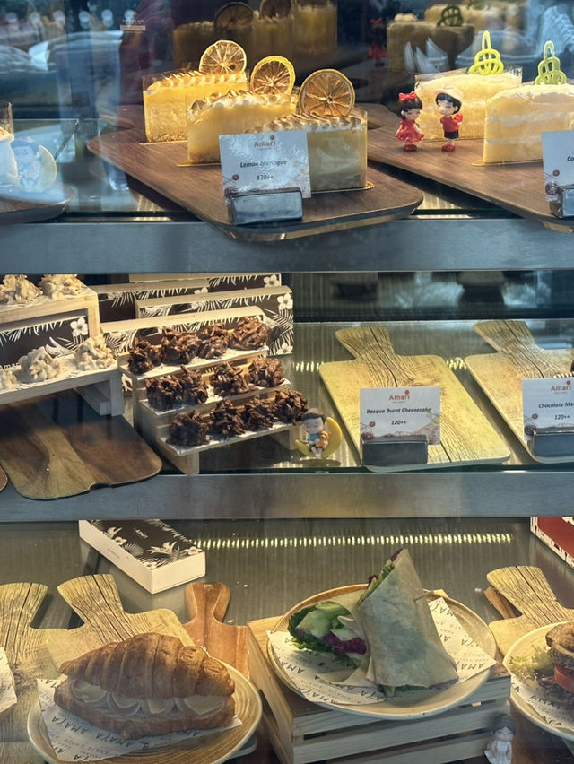 サムイ島🇹🇭AMAYA food gallery アフターヌーンティもできるカフェ