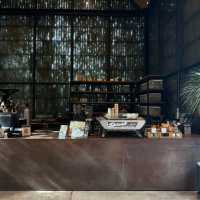 The Village Farm To Cafe'
