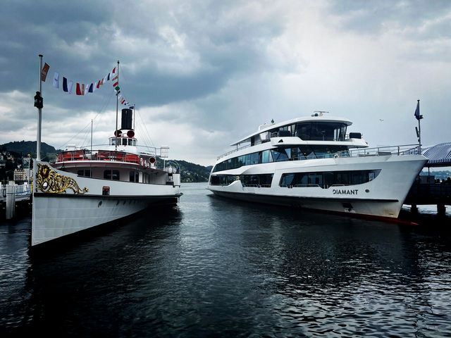Unforgettable Halong Bay Escape on the Ambassador Luxury Cruise