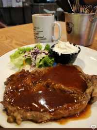 James Foo Western Food — An Old-School Taste That Never Changes