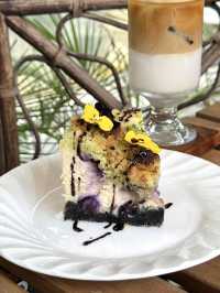 Dreamy Glasshouse Café with Ghibli Garden Vibes - Lune24 Skudai
