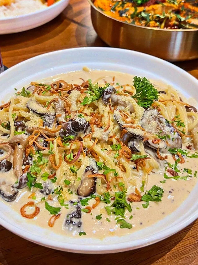 Sua.sana Café: A Nyonya-Western Fusion Spot in Melaka