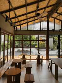 🇹🇭泰國暖武里｜森林系日式咖啡館 Yasu Coffee