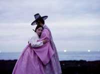 📸 Dress Like a Queen: Rent a Korean Hanbok in Jeju and Take Stunning Photos at Your Favorite Spot 👘