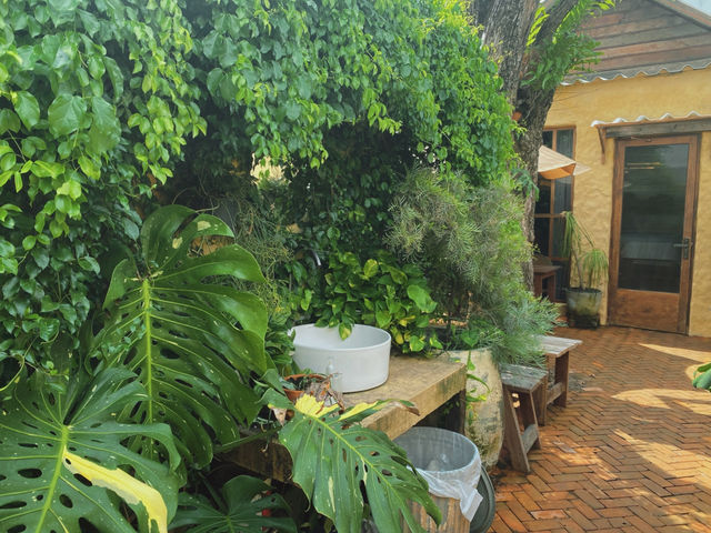 Hippie Roaster - คาเฟ่สุดฮิปในอุบล ที่ไม่ควรพลาด