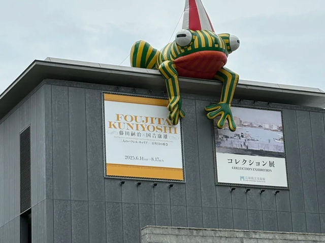 Hyogo Prefectural Museum of Art: A Modernist Marvel in Kobe! 🎨🚶‍♀️