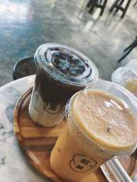 Hong Di Coffee (อั่งตี๋ คอฟฟี่) – โชคชัย 4 
